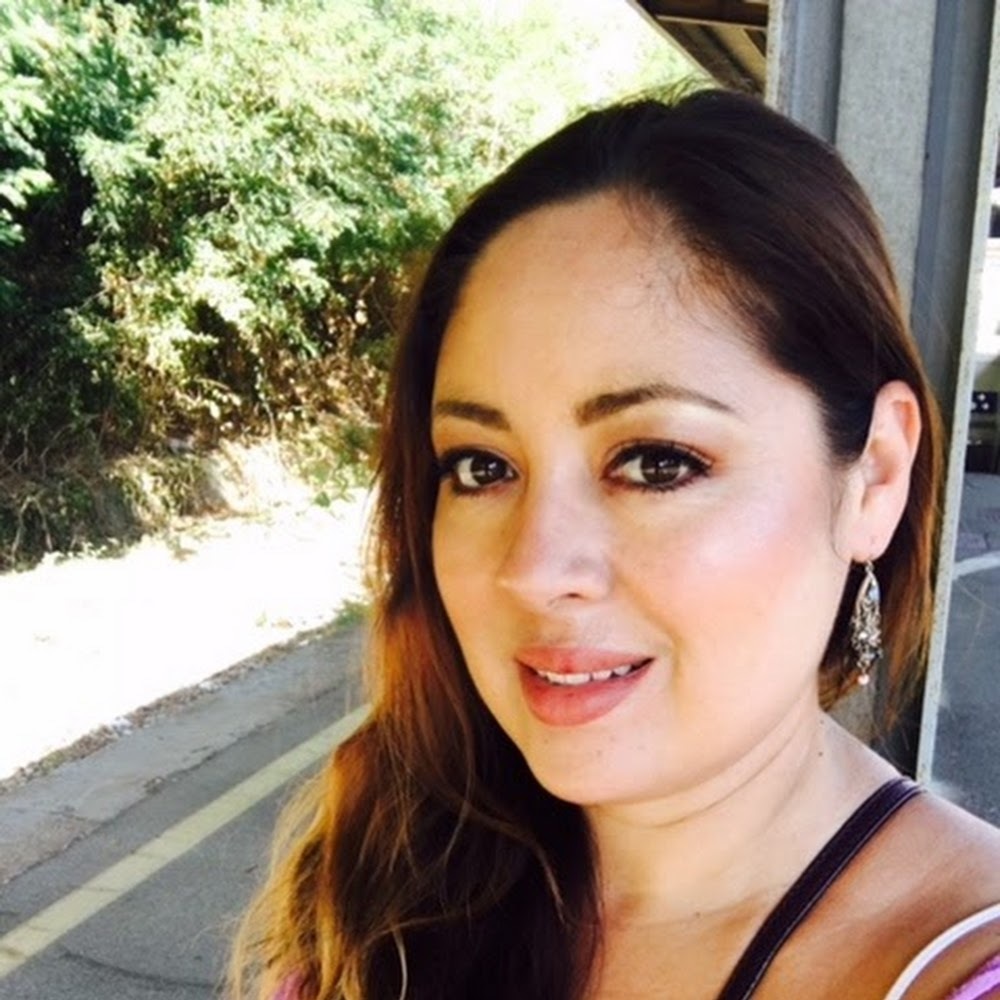 Meet your Posher, Brenda